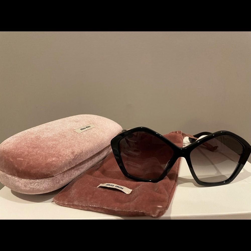 Miu miu Culte Sunglasses
